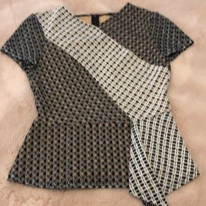 BCBGMAXAZRIA Black and white peplum blouse